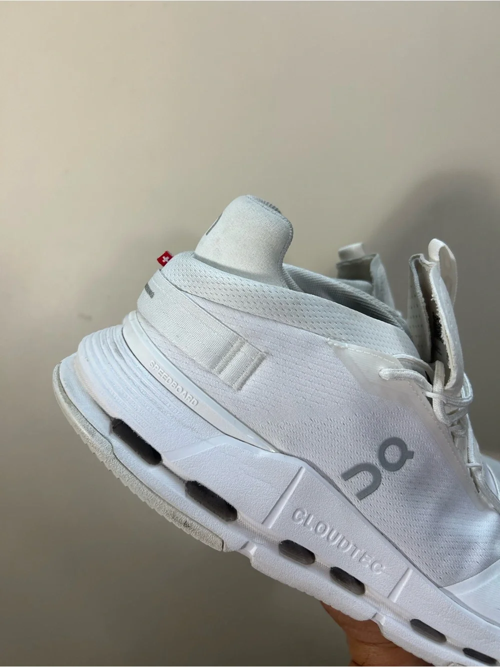 Men’s On Running CloudNova 2 White Running Sneakers Size 11